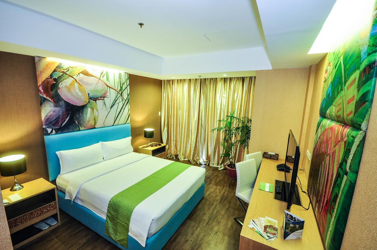 อาซิซา พาราไดซ์ โฮเต็ล Hotel Puerto Princesa ภายนอก รูปภาพ