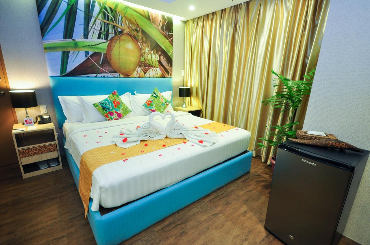 อาซิซา พาราไดซ์ โฮเต็ล Hotel Puerto Princesa ภายนอก รูปภาพ