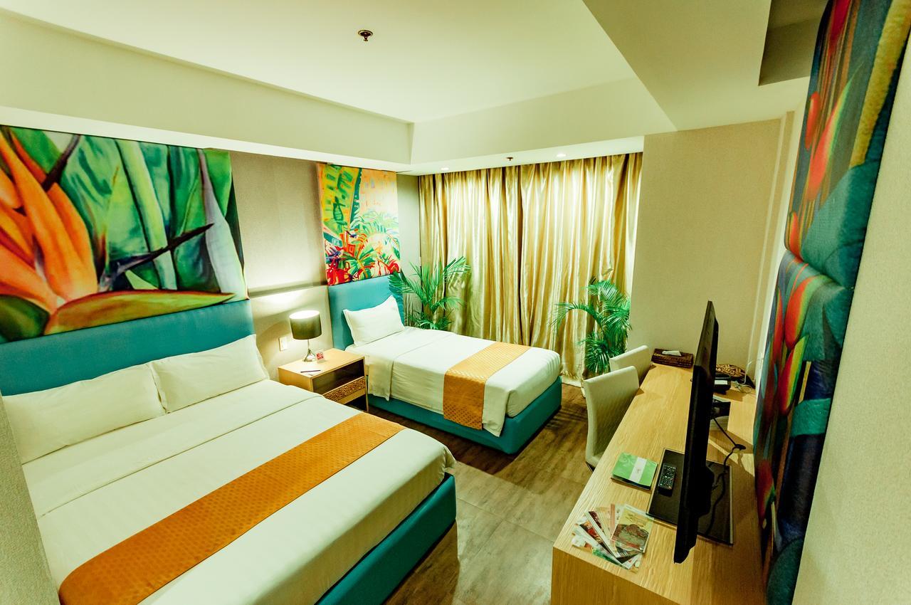 อาซิซา พาราไดซ์ โฮเต็ล Hotel Puerto Princesa ภายนอก รูปภาพ
