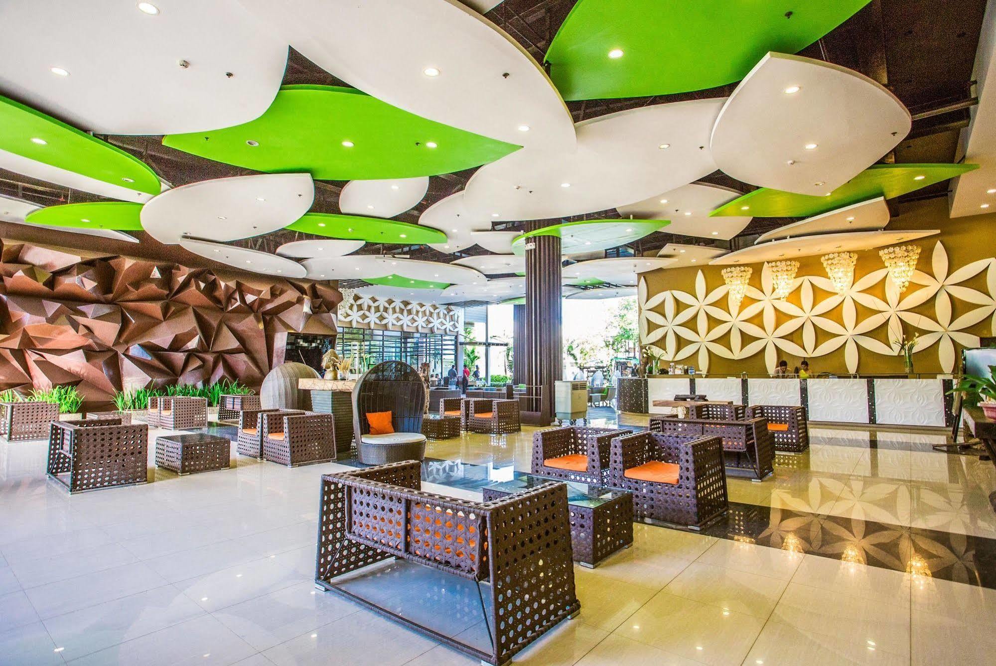 อาซิซา พาราไดซ์ โฮเต็ล Hotel Puerto Princesa ภายนอก รูปภาพ