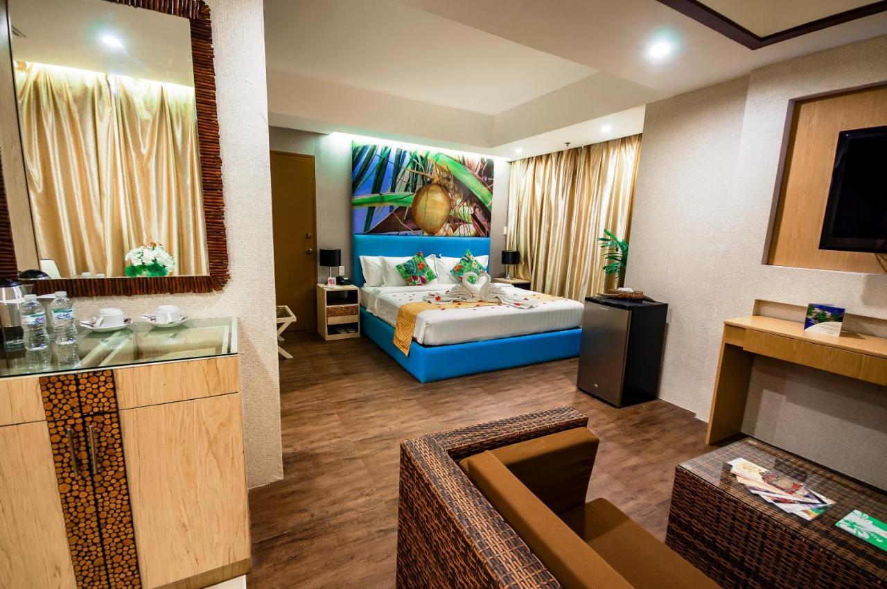 อาซิซา พาราไดซ์ โฮเต็ล Hotel Puerto Princesa ภายนอก รูปภาพ