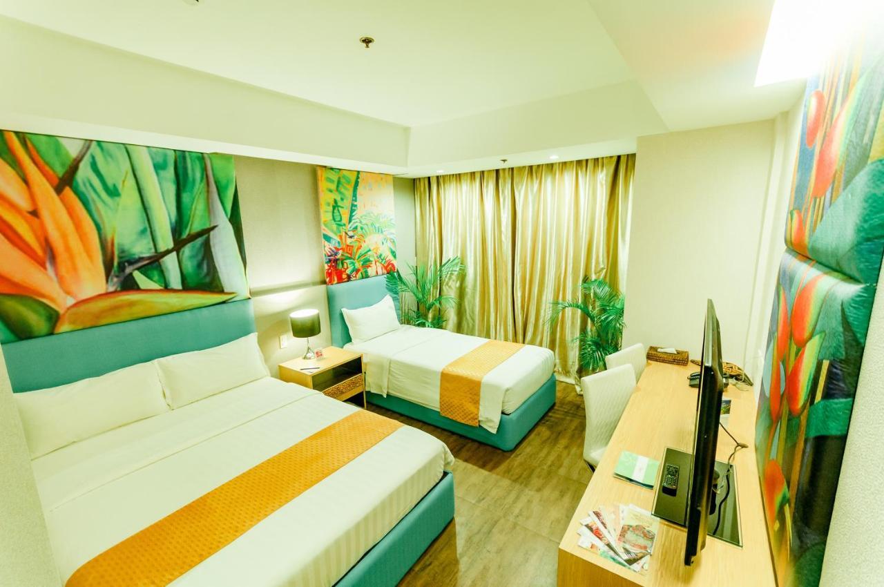 อาซิซา พาราไดซ์ โฮเต็ล Hotel Puerto Princesa ภายนอก รูปภาพ